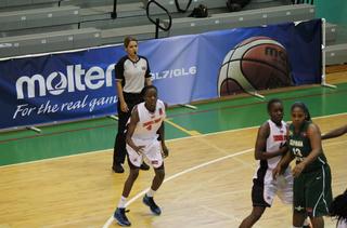 Rebeca Dávila / Foto por: FIBA Referee